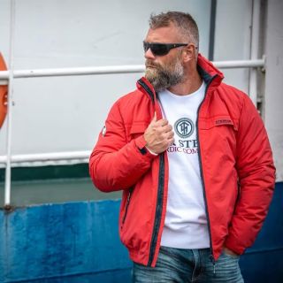 Kolekce Thor Steinar na červené vlně 😉 https://www.gangshop.cz/thor-steinar/?pv4;36=22;516